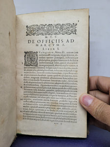 De Officiis Libri Tres; Bound With; Fragmenta ab Andrea Patricio 1590/1589. Sammelband of Two Cicero Imprints
