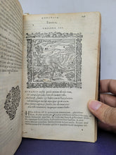 Load image into Gallery viewer, Omnia Andreae Alciati Emblemata cum commentariis, quibus emblematum aperta origin mens auctoris explicatur, et obscura omnia dubiaque illustrator, adjecta ad calcem nota posteriores per Claud. Minoem, 1589