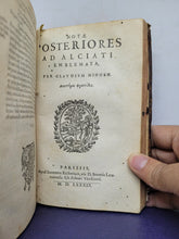 Load image into Gallery viewer, Omnia Andreae Alciati Emblemata cum commentariis, quibus emblematum aperta origin mens auctoris explicatur, et obscura omnia dubiaque illustrator, adjecta ad calcem nota posteriores per Claud. Minoem, 1589