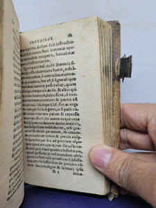 R.P.F. Petri Alcantarae Hispani, Viri Illvminatissimi, Ordinis discalceatorum; Bound With; Speculum seu instruction Sacerdotum & Confessariorum, 1607/1611