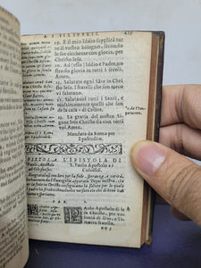 Il Nuovo Testamento di Jesu Christo nostro signore, Latino et volgare, diligentemente tradotto dal testo Greco, et conferito con molte altre traduttioni volgari et Latine, le traduttioni corrispondenti l'una a l'altra, et partite per versetti, 1558.