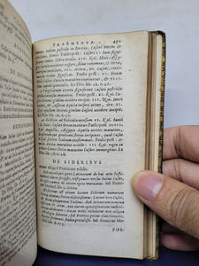 C. Julii Caesaris quae extant ex emendatione Jos. Scaligeri, 1635