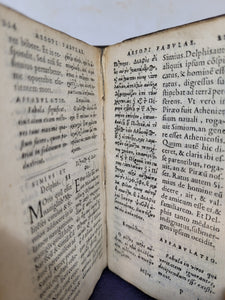 Fabulae Elegantissimis Eiconibus Veras Animalium Species ad Viuum Adumbrantes. Fabellae XXXXIIII. Batrachomyomachia, hoc est, ranarum et murium pugna. Galeomyomachia, hoc est, felium et murium pugna, tragoedia Greca, 1570