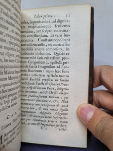 Titulus Sanctae Crucis: seu, Historia et mysterium tituli sanctae crucis Domini nostri Iesu Christi : libri duo, 1670