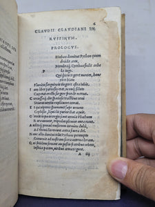 Hoc volumine haec continentur: Claudii Claudiani in Ruffinum lib. II: de bello Gildonico; epithalamium in nuptiis Honorii et Mariae; eiusdem panegyrici; in Eutropium lib.II; de bello Getico; epigrammata quaedam: de raptu Proserpinae lib. III, 1519