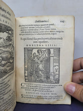 Load image into Gallery viewer, Emblemata V. Cl. Andreae Alciati: cu[m] imaginibus plerisque restitutis ad mentem auctoris, 1618