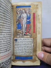 Load image into Gallery viewer, Hore itemerate dei genitricis virginis marie, secundum vsum ecclesie Romane  totaliter , 1511. Extremely Scarce Illuminated Books of Hours Printed on Vellum in Oblong Format, With 4 Large Miniatures, 5 Smaller Figures