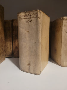 Bernardi Schotani Examen Juridicum, quoe fundamenta jurisprudentiae secundum seriem digestorum, subjectis suis locis titulis codicis, explicantur, regornitum, &amp; altera fere parte locupletatum, 1646