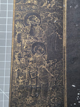 Load image into Gallery viewer, Fóshuō Wúliàngshòu Jīng (The Buddha Speaks the Infinite Life Sutra), 1376. An Extraordinarily Rare and Complete Seven Fascicle Set of Sutras. Over 200 Pages of Golden Sutras, and More than 60 Pages of Sumptuously Painted Illustrations