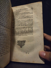 Load image into Gallery viewer, Le Medecin Sincere qui Enseigne par une Méthode Aisee a Connoitre, à guérir, à soulager et à prévenir les maladies, par des remedes doux &amp; faciles a composer 1696. Scarce Copy of this Guidebook on Illnesses, Natural Sciences, and More