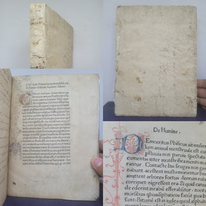 Polyhistor, sive De Mirabilibus Mundi, sive Collectanea Rerum Memorabilium, 1474-1475. Wonders of the World, with An Illuminated Opening