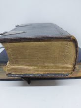 Load image into Gallery viewer, Biblia das ist Die ganze Heilige Schrift Alten und Neuen Testaments, 1815; bound with Evangelisches Gesangbuch, 1835