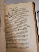 Load image into Gallery viewer, Les Chroniques et Annales de France des l&#39;origine des Francoys, et Leur Venue es Gaules, 1573
