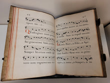 Load image into Gallery viewer, Invitatoriale, cum appendice pro feria IV cinerum, die jovis sancto, et parasceves, 1745
