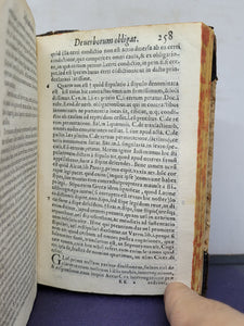 Thobiae Nonii Iuriscons. Perusini Interpretationes in nonnullos Institutionum titulos : primis annis in Gymnasio Perusino explicatae, 1579