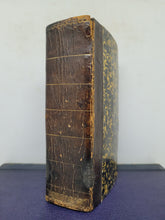 Load image into Gallery viewer, La Sainte Bible, qui contient l&#39;Ancien et le Nouveau Testament, 1797